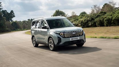 Utvald bild för Nya Ford E-Tourneo Courier är tillgänglig för beställning
