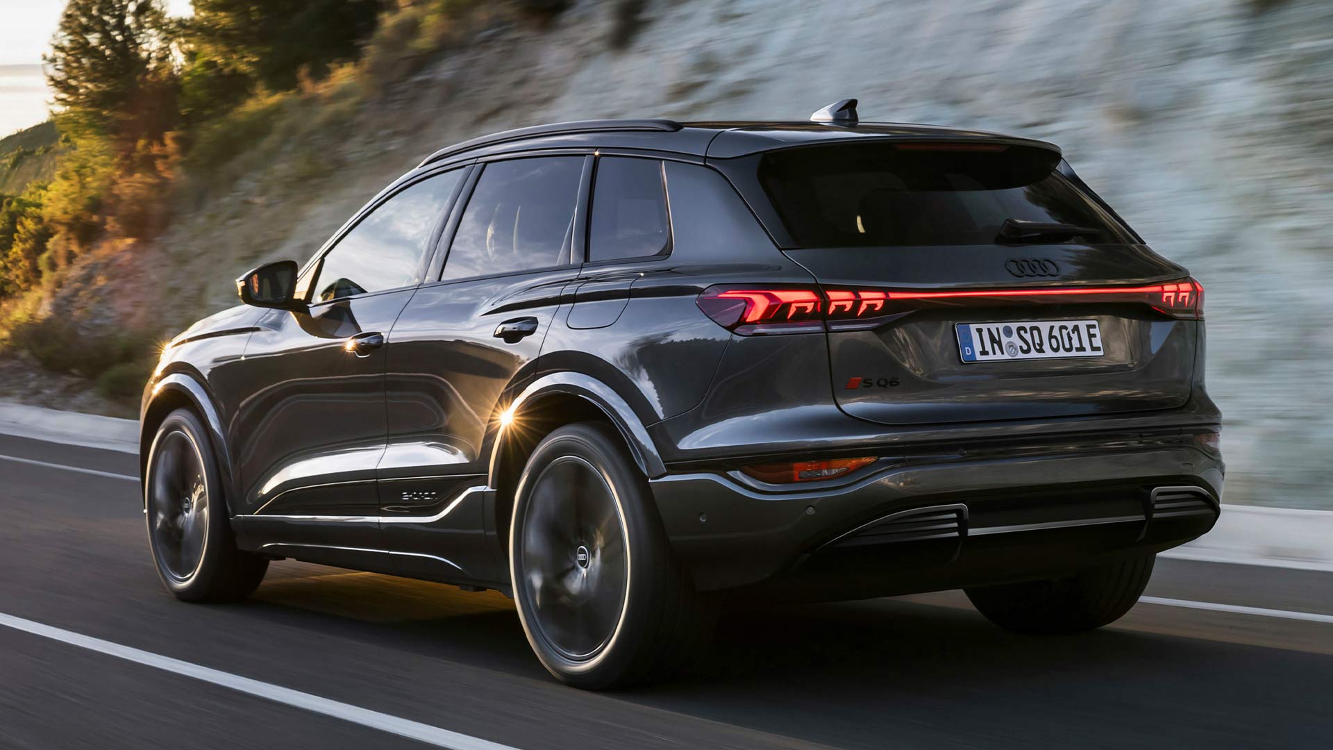 Utvald bild för Audi presenterar bakhjulsdriven instegsversion av Q6 e-tron