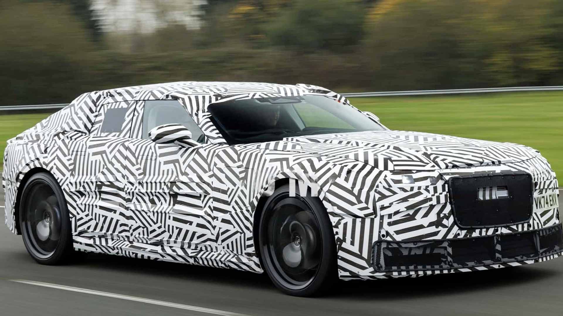 Utvald bild för Omdebatterade Jaguar Type 00 testas i Spanien