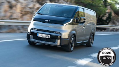 Utvald bild för Kia PV5 utsedd till 2026 års bästa transportbil