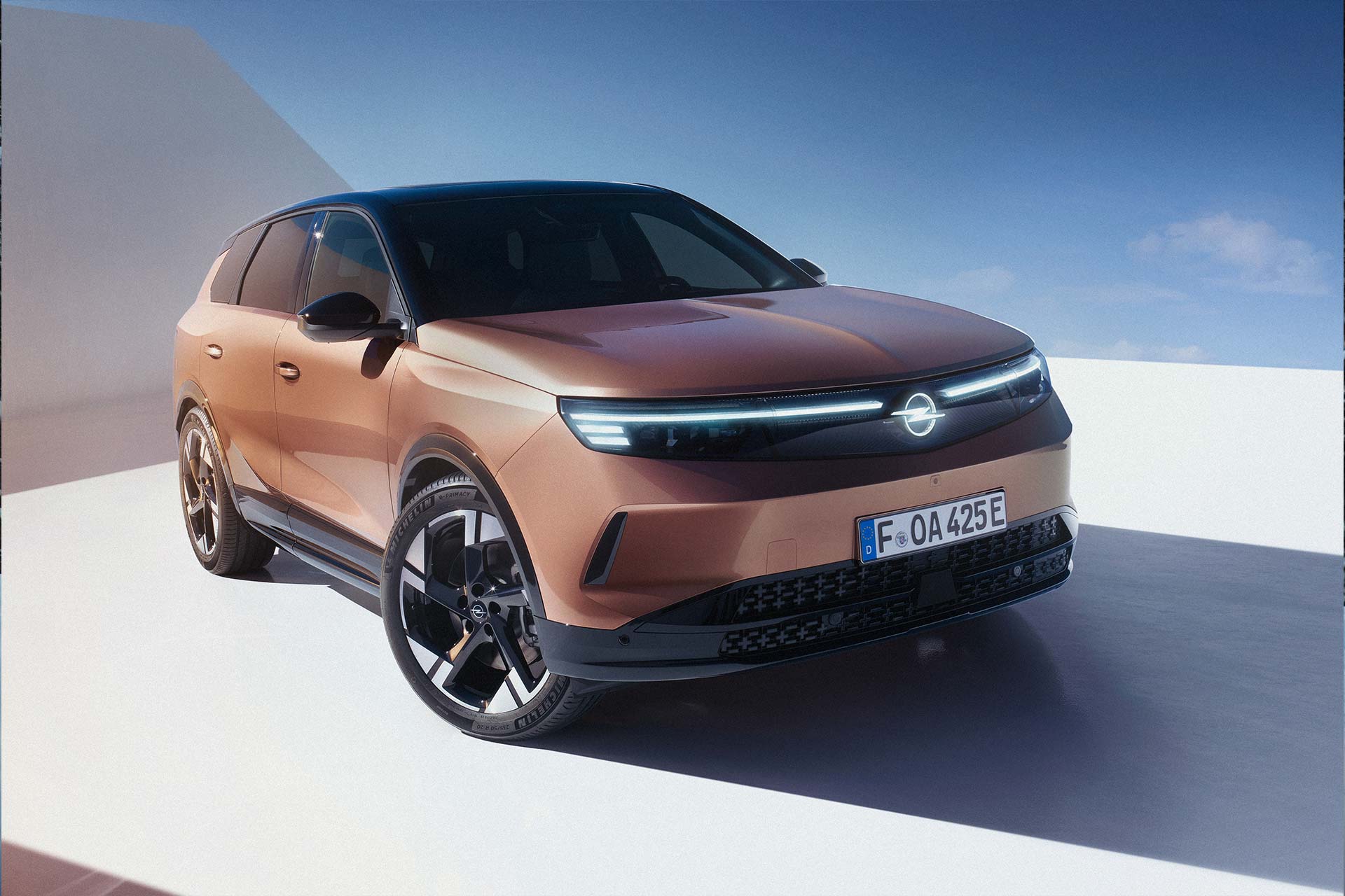 Utvald bild för Nu kan du beställa nya Opel Grandland