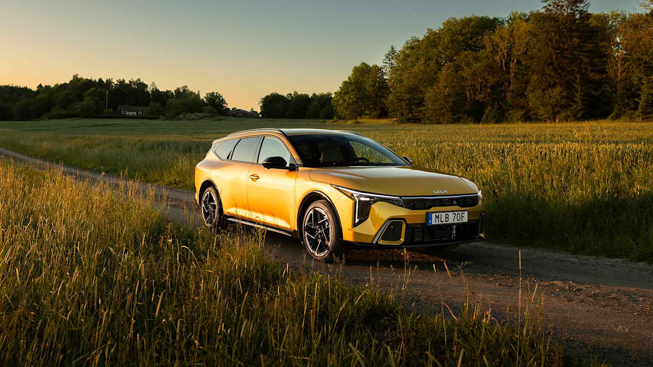Säljstart för nya Kia K4 Sportswagon Hybrid i Sverige 
