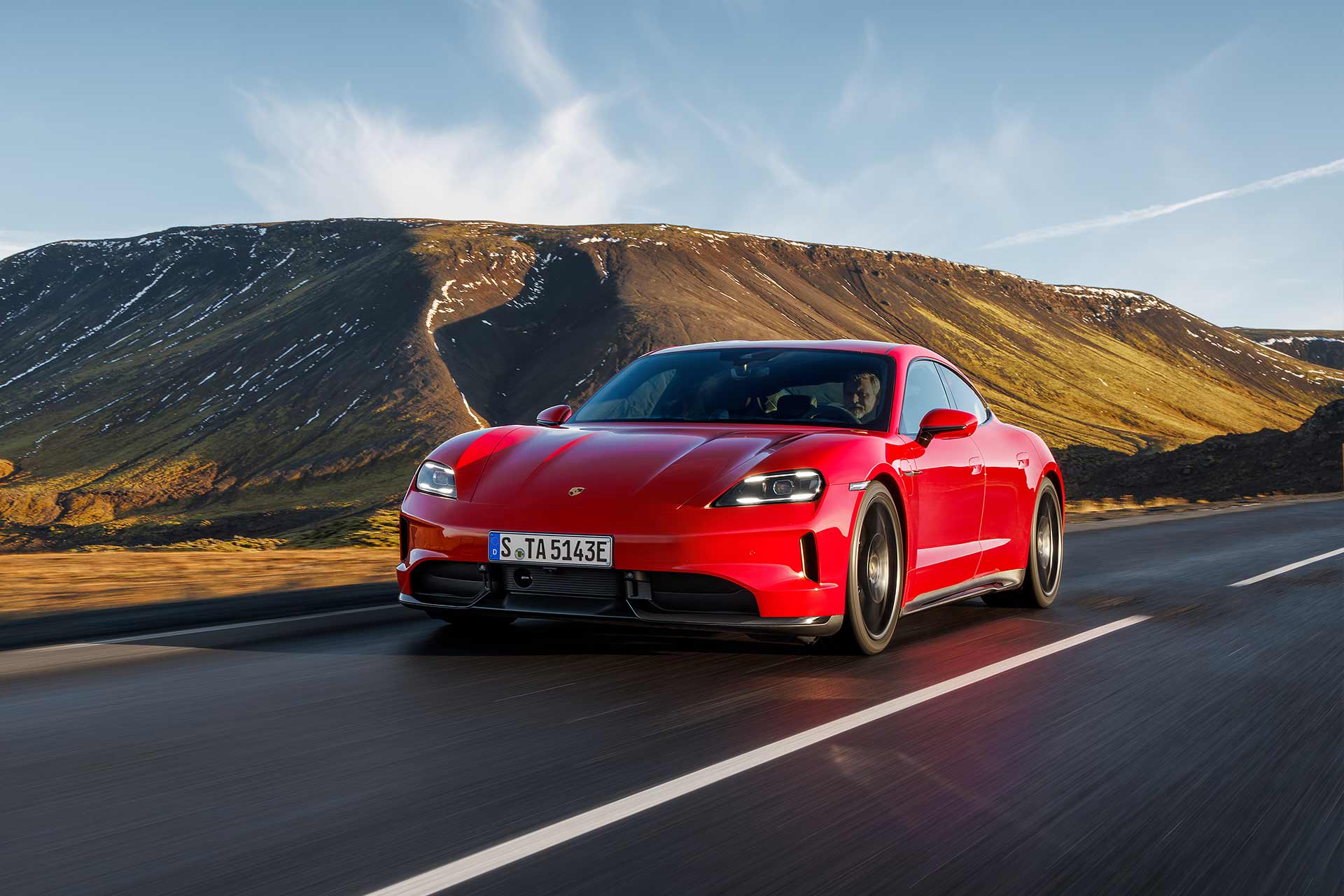 Utvald bild för Porsche lanserar tre nya Taycan-modeller