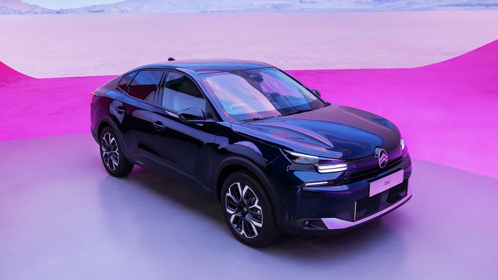 Utvald bild för Nu kan du beställa nya Citroën C4 och C4 X