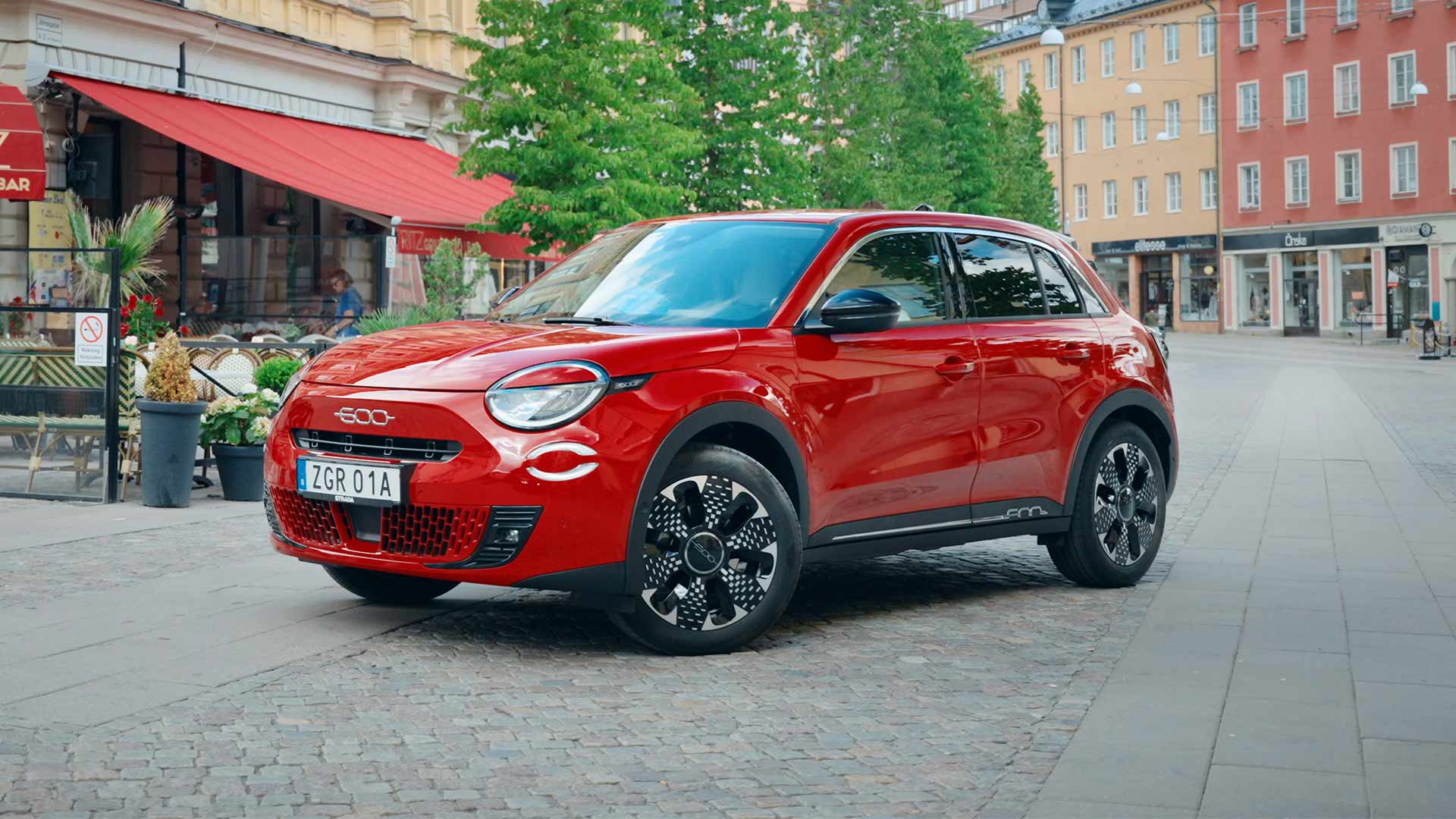 Utvald bild för Provkörning av Fiat 600 Hybrid