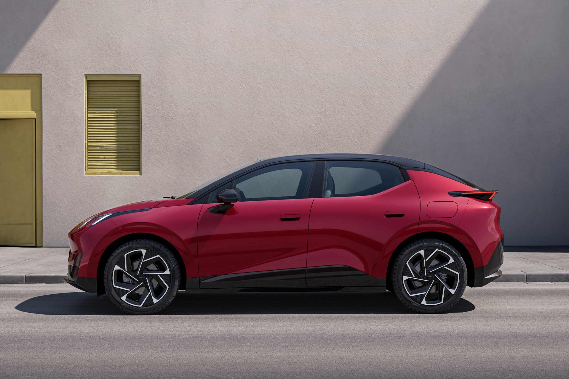 Utvald bild för Lynk & Co kommer snart att säljas hos utvalda Volvohandlare 