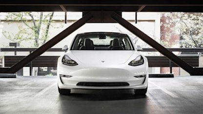 Utvald bild för Tesla Model Y är Sveriges mest sålda bil 2024