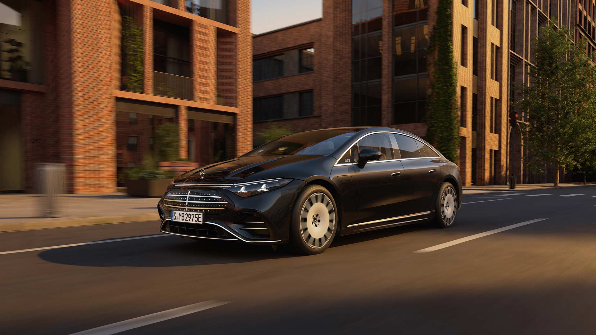 Utvald bild för Nya Mercedes-Benz EQS – 800-voltsarkitektur och 926 kilometer räckvidd