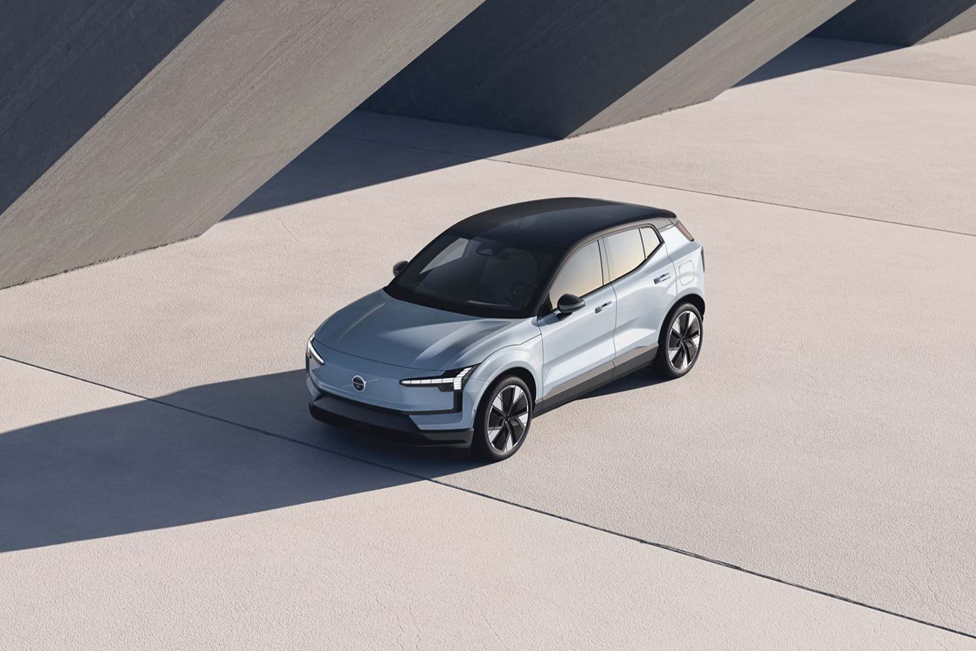 Utvald bild för Volvo firar försäljningsrekord 2024