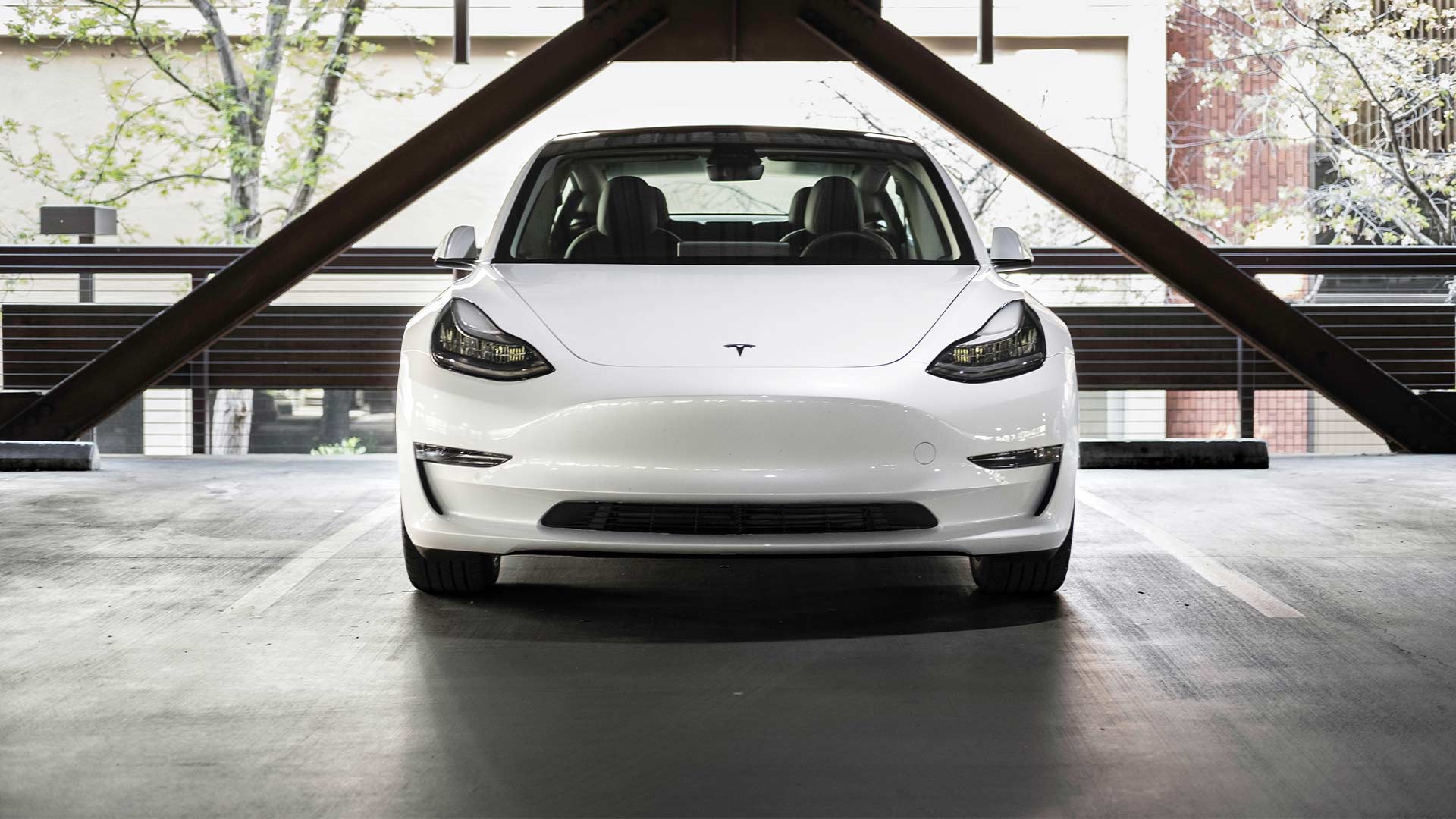 Utvald bild för EU:s strafftullar: Tesla Model 3 blir 17 000 kronor dyrare 