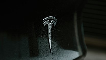Utvald bild för Här produceras en Tesla Model Y på 45 sekunder