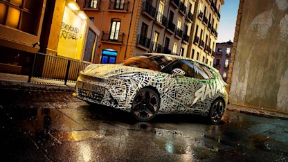 Utvald bild för Cupra smygvisar nya elbilen Raval