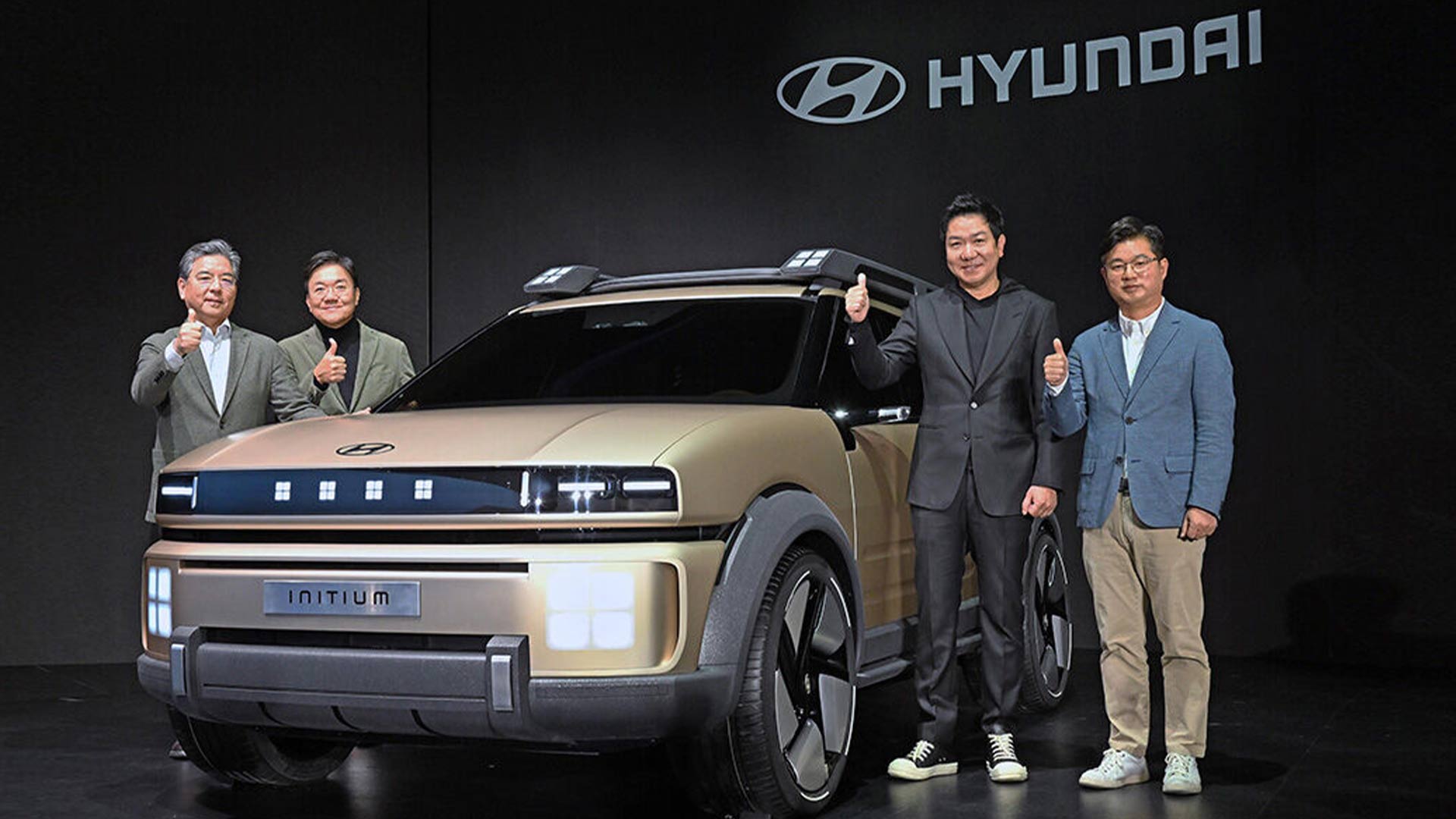 Utvald bild för Hyundai smygvisar ny bränslecellsbil