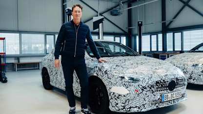 Utvald bild för Här är en prototyp av nya Mercedes-Benz CLA