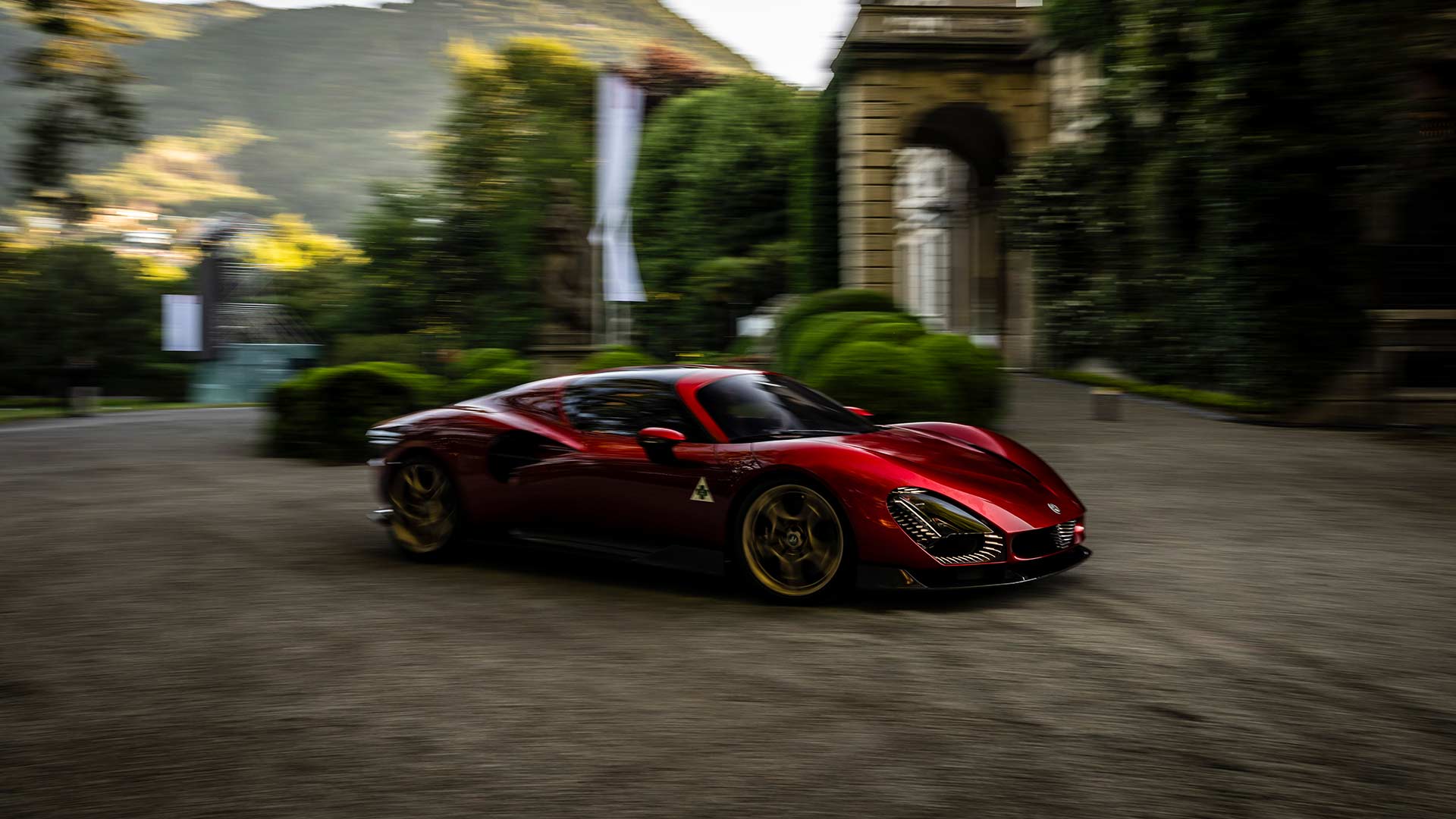 Utvald bild för Alfa Romeo 33 Stradale får prestigefullt pris