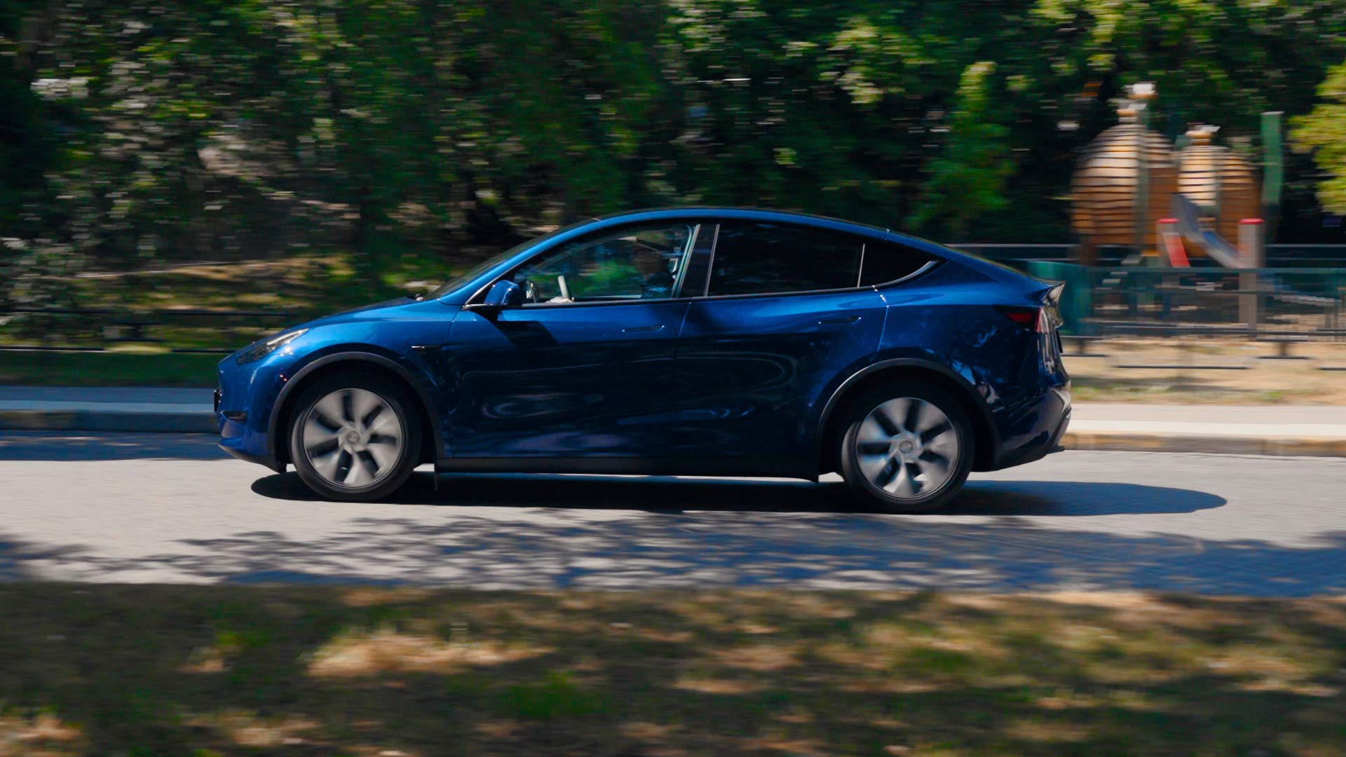 Utvald bild för Tesla utvecklar en billigare Model Y -  priset sänks med 20 procent