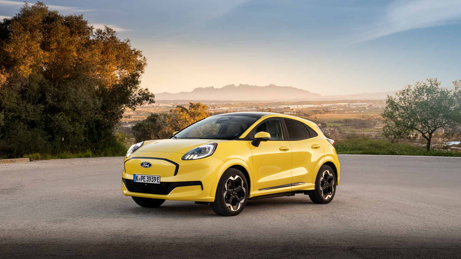 Utvald bild för Ford Puma Gen-E uppdateras med längre räckvidd och BlueCruise inför 2026