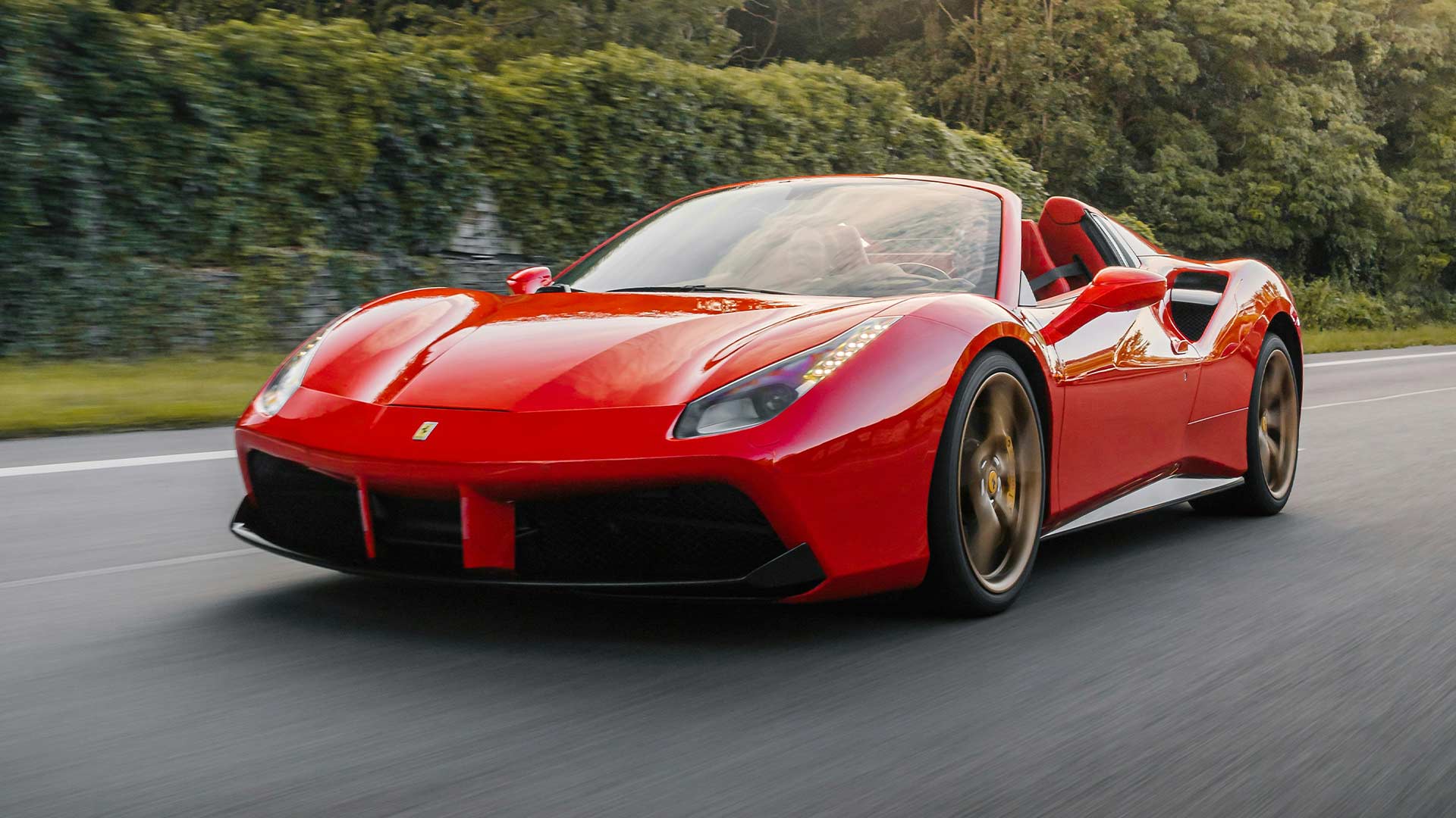 Utvald bild för Trots ökad vinst faller Ferraris aktie 
