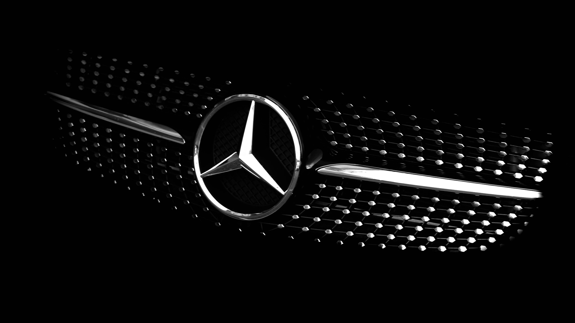Utvald bild för Elbilskris i USA: Mercedes stoppar leveranser