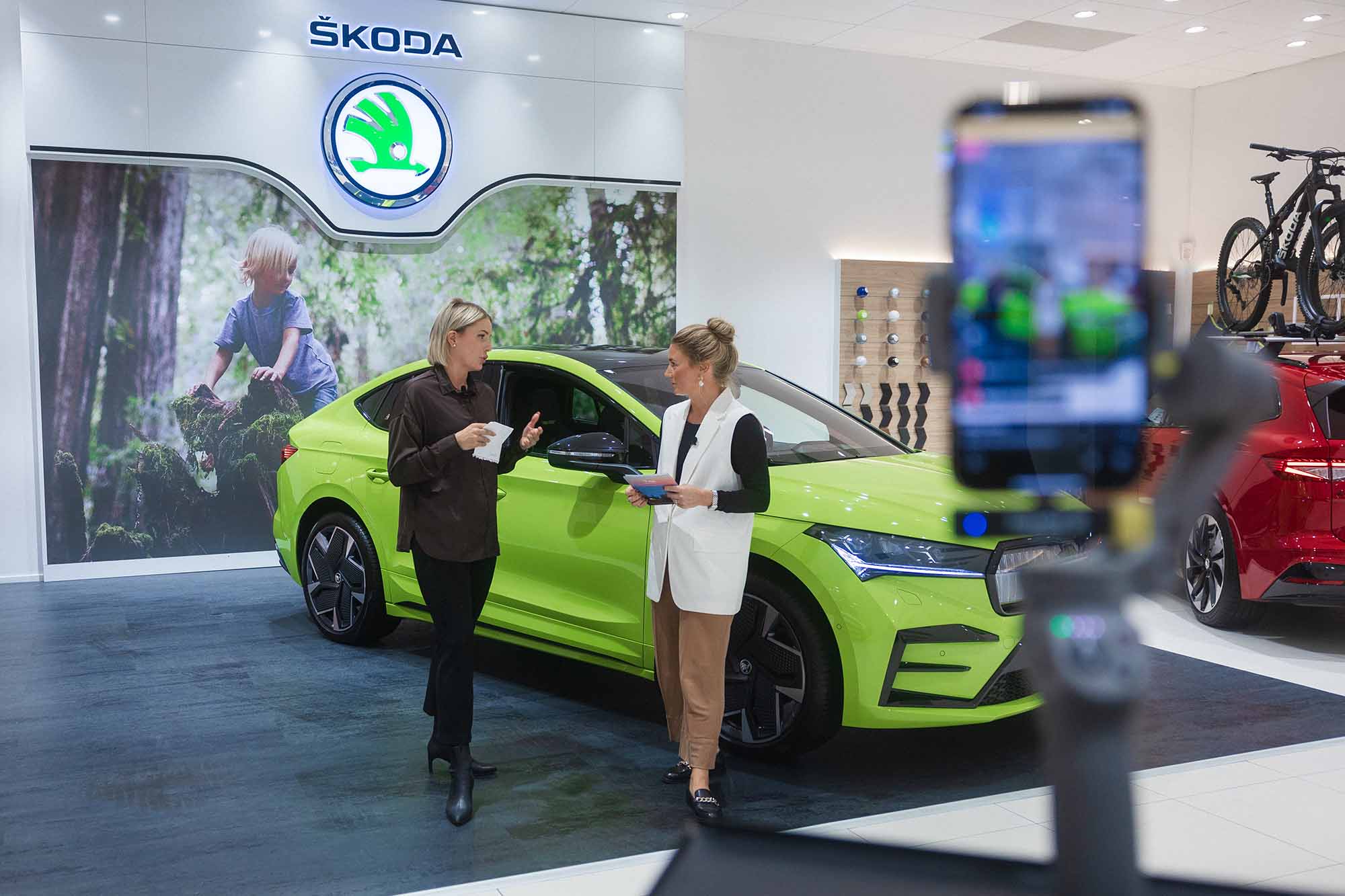 Utvald bild för Liveshopping med ŠKODA Enyaq