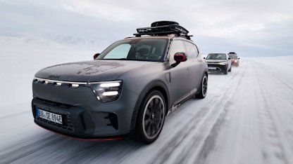 Utvald bild för Smarts elbilar testade i extrem kyla