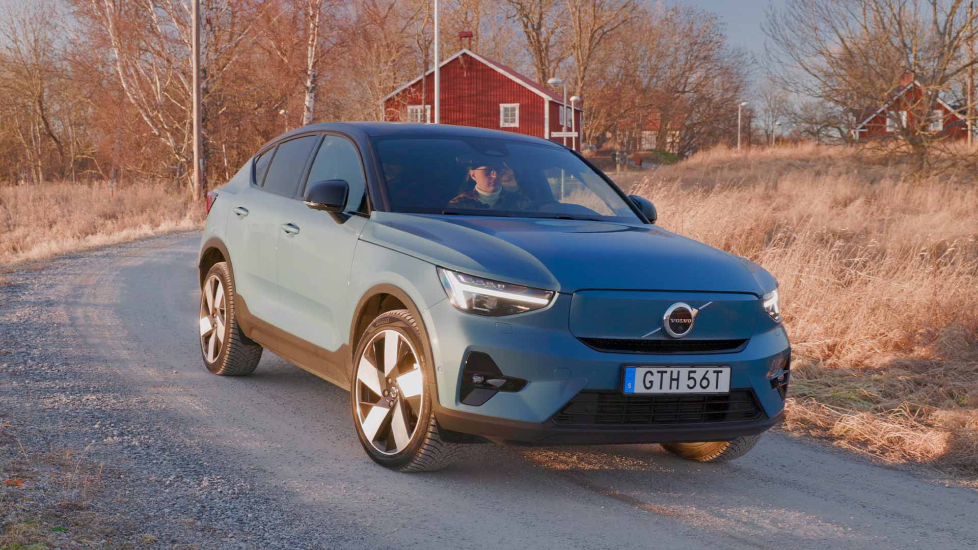Utvald bild för Volvo Cars förnekar rykten och håller fast vid att bli helt elektriskt