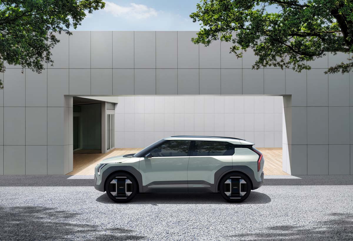 Utvald bild för Första teaser på nya Kia EV3