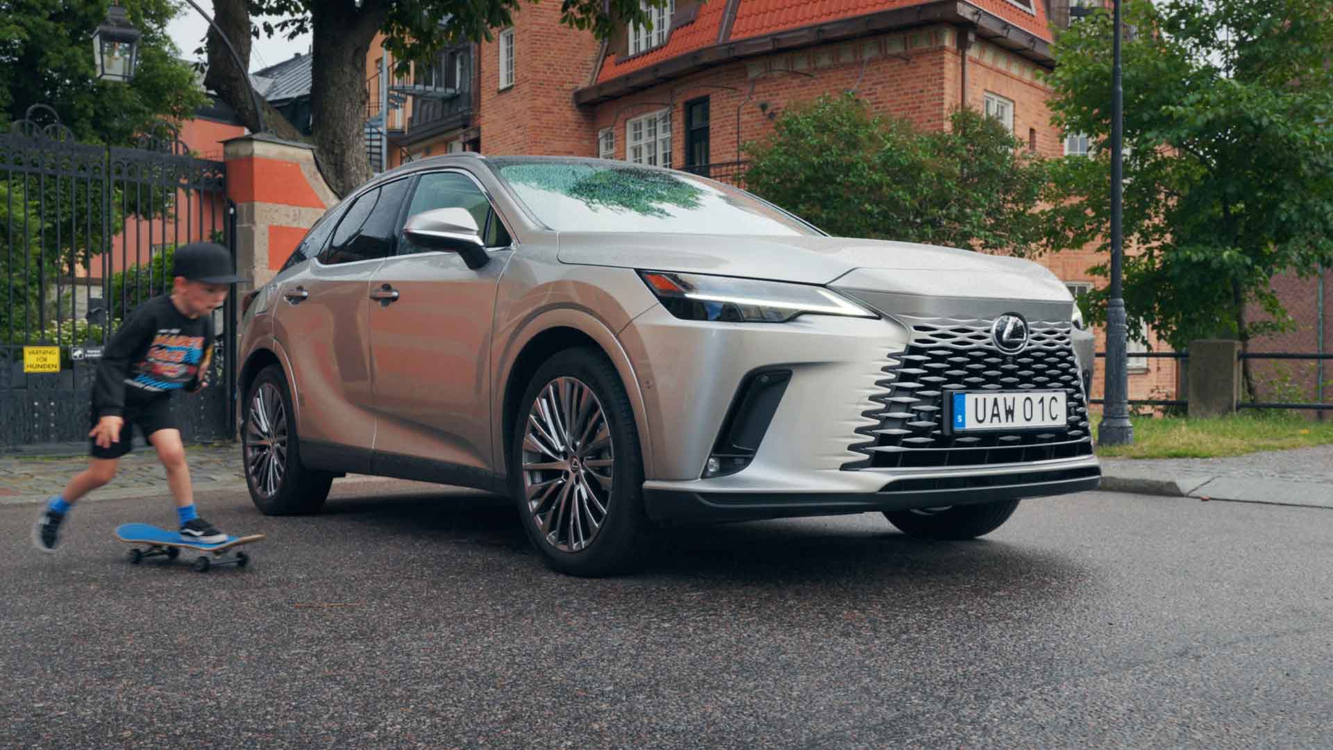 Utvald bild för Provkörning av Lexus RX 450h