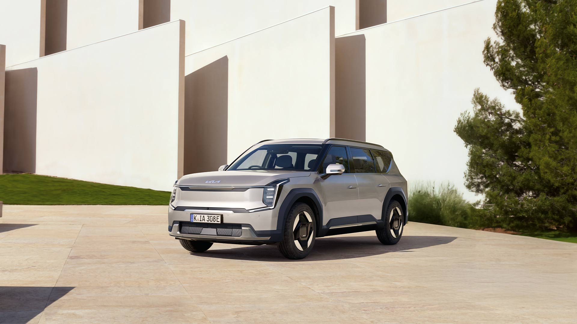 Utvald bild för Kia EV9 RWD – instegsmodellen med plats för sju