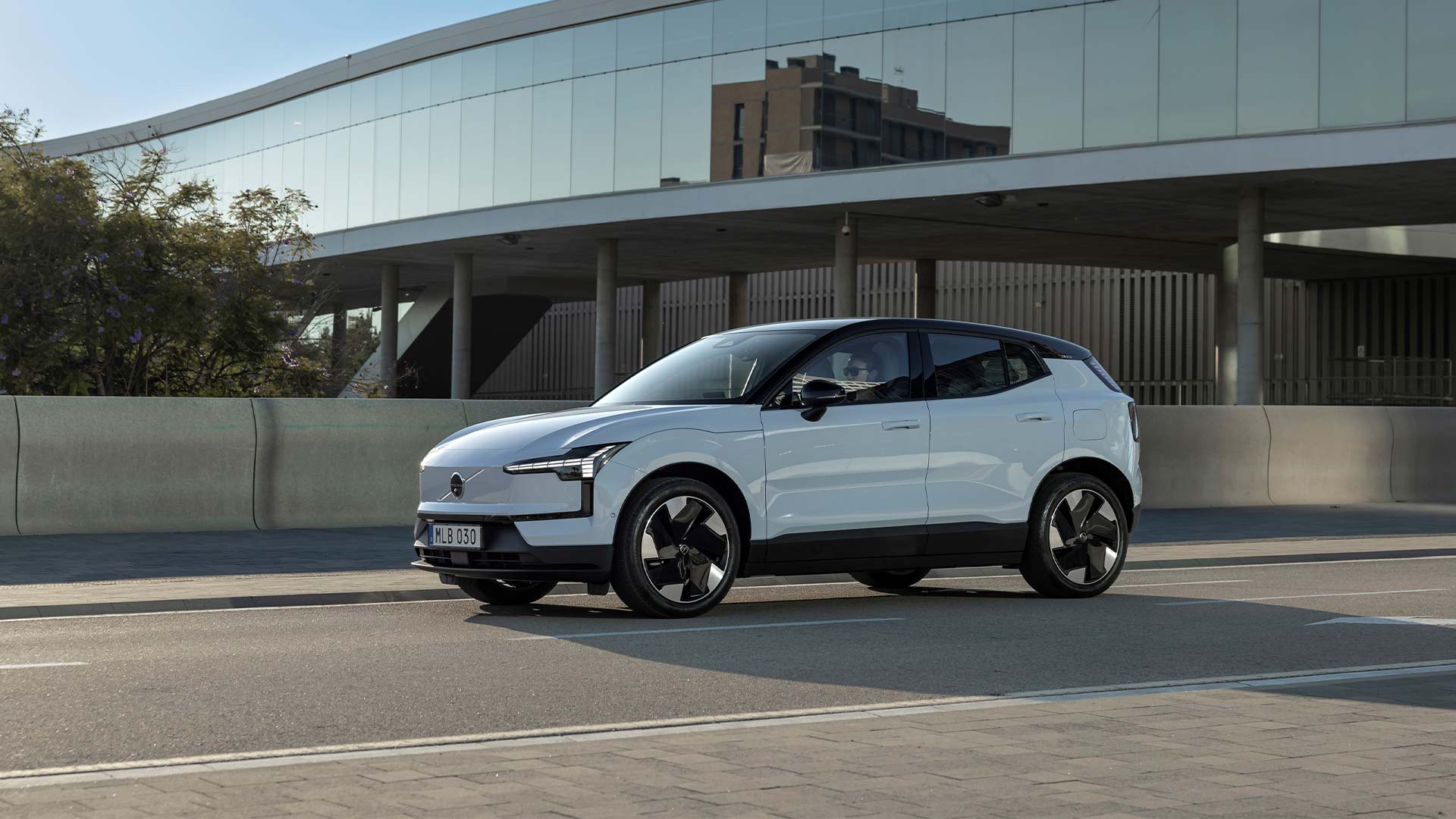 Utvald bild för Trots rekordår väntar sig Volvo ett utmanande 2025