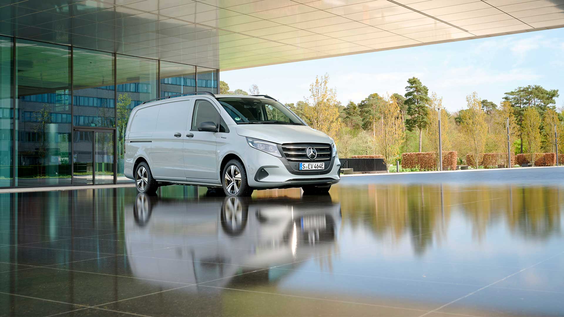 Utvald bild för Nu har Mercedes-Benz eVito uppdaterats 