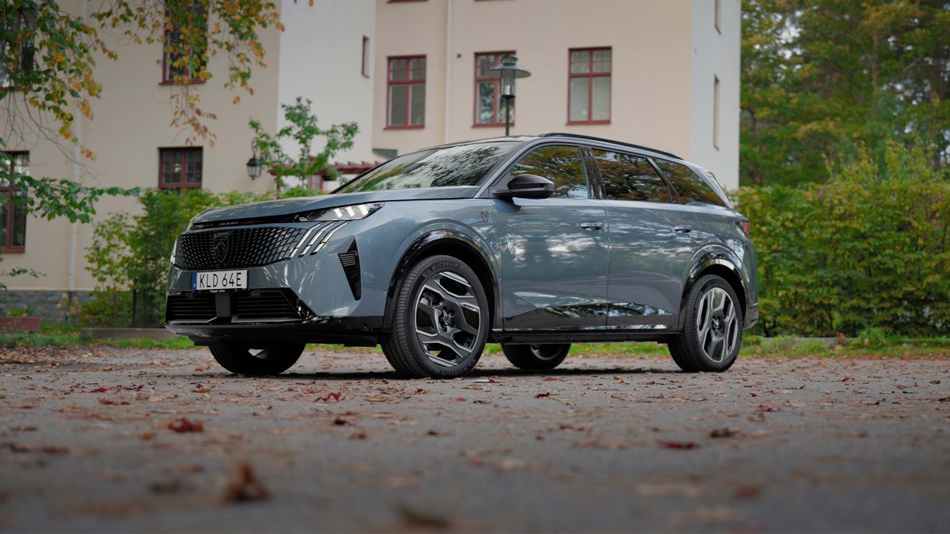 Utvald bild för Provkörning av Peugeot E-5008