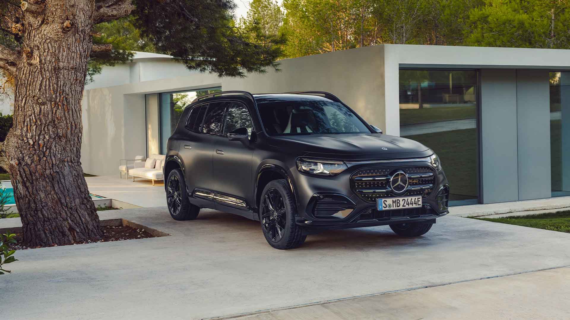 Utvald bild för Säljstart för nya eldrivna Mercedes-Benz GLB i Sverige